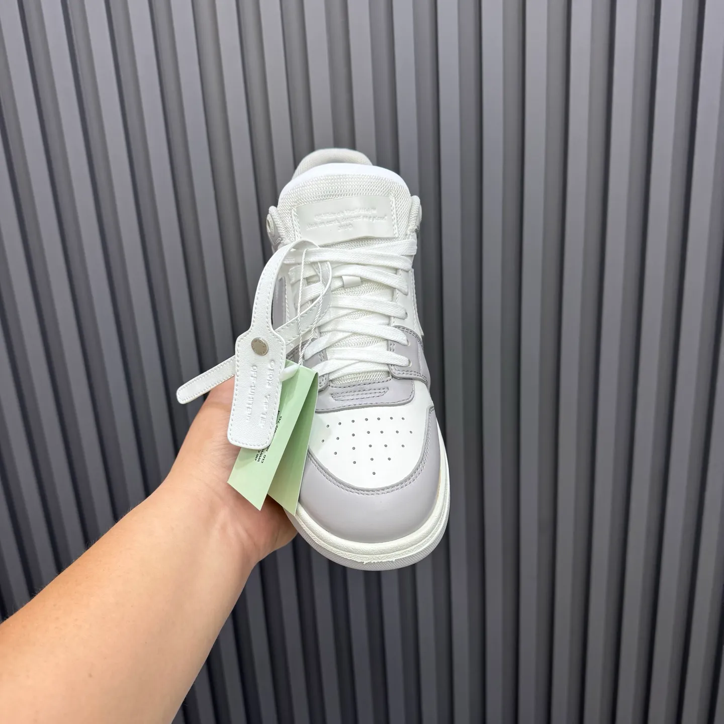 P620 OFF WHITE⚡️Couple model⚡️35-40 women’s model 39-46 men’s model